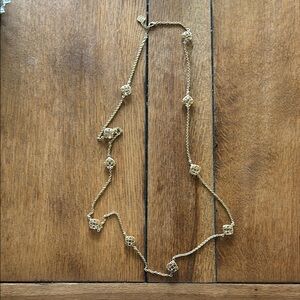 Kendra Scott Elegant Gold Necklace